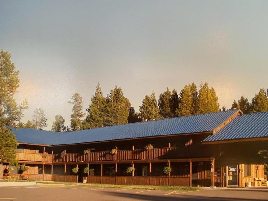 Willamette Pass Inn & Chalets Odell Lake Eksteriør bilde